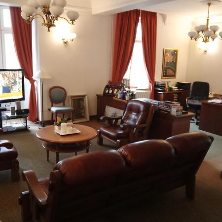 Retro Hotel Villa Ostrava Extérieur photo