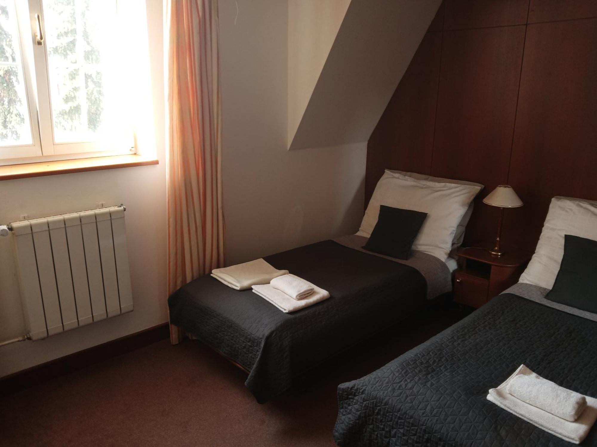 Retro Hotel Villa Ostrava Extérieur photo