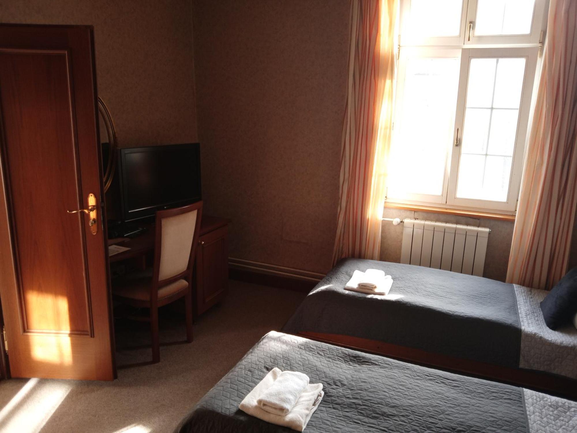 Retro Hotel Villa Ostrava Extérieur photo